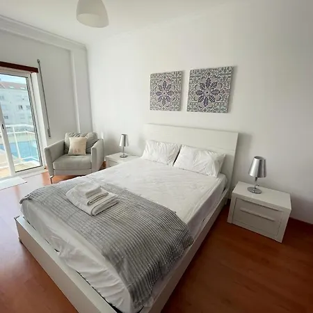 Paradise Found - Stunning 3 Bedroom In Real De Santo Antonio Апартаменты Вила-Реал-ди-Санту-Антониу