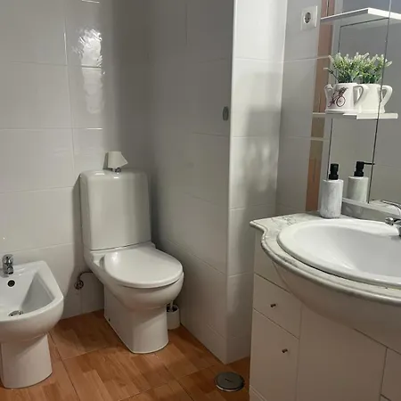 Paradise Found - 3 Bedroom Real De Santo António Apartamento
